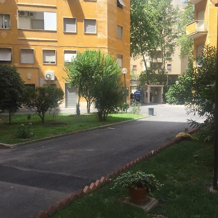 Female Dormitory For Only Female Roma Exterior foto