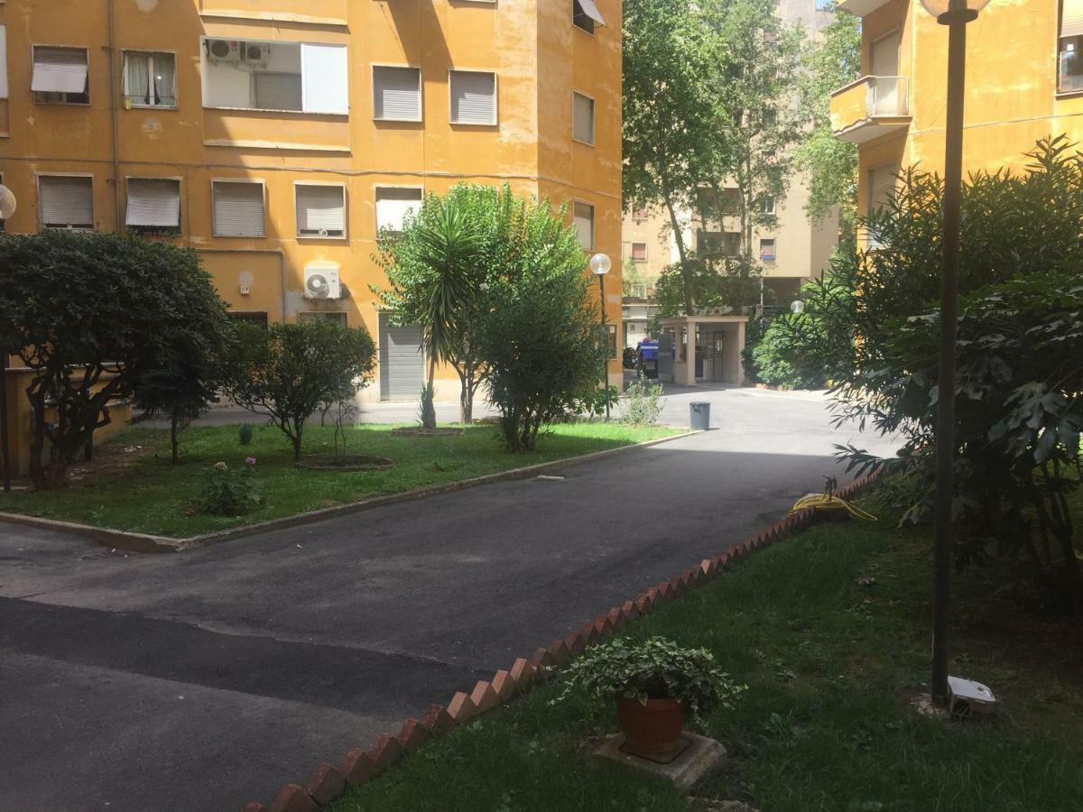 Female Dormitory For Only Female Roma Exterior foto